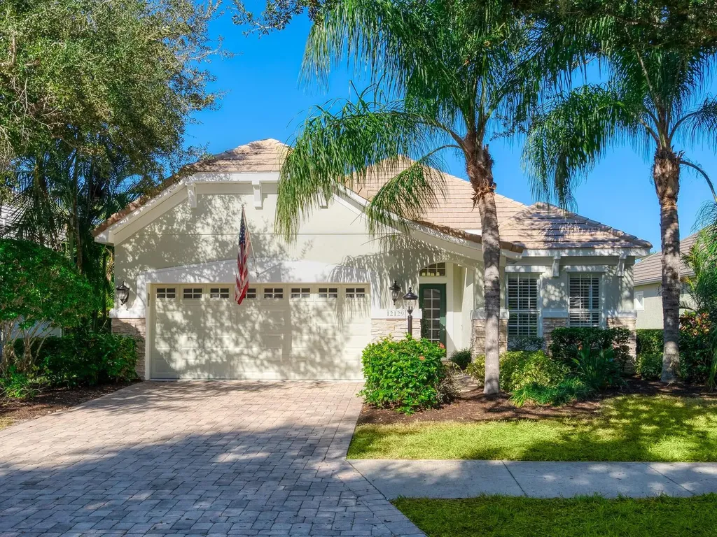 12129 Thornhill Court Lakewood Ranch FL 34202