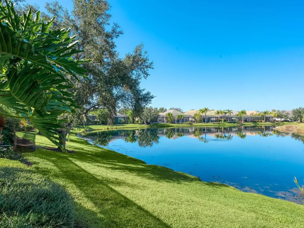 12129 Thornhill Court Lakewood Ranch FL 34202
