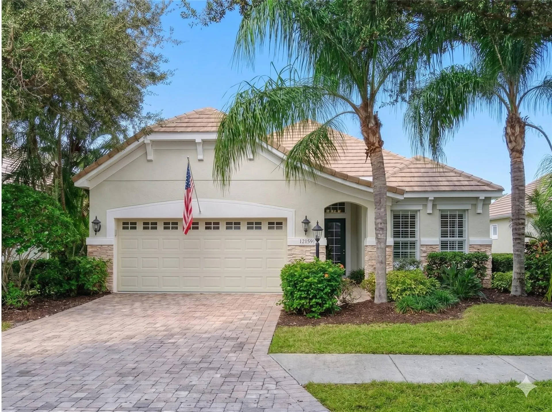 12129 Thornhill Court Lakewood Ranch FL 34202