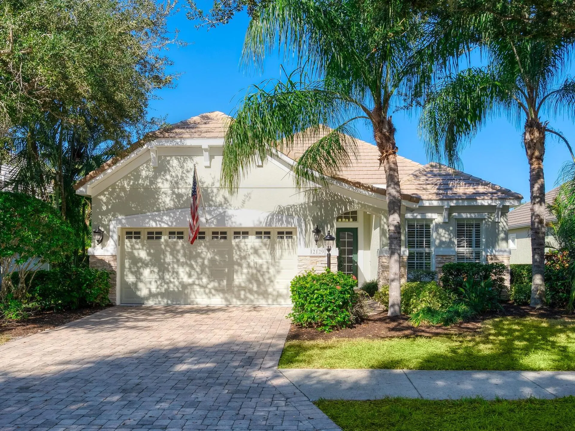 12129 Thornhill Court Lakewood Ranch FL 34202