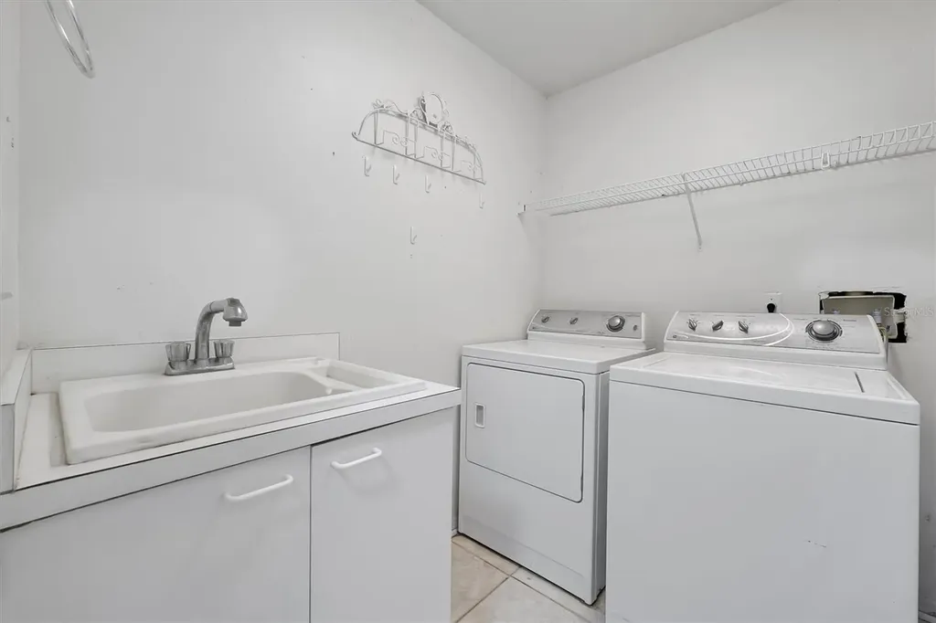 19814 Moorgate Street Orlando FL 32833