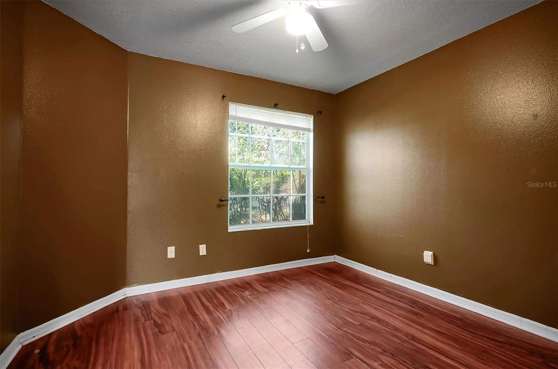19814 Moorgate Street Orlando FL 32833