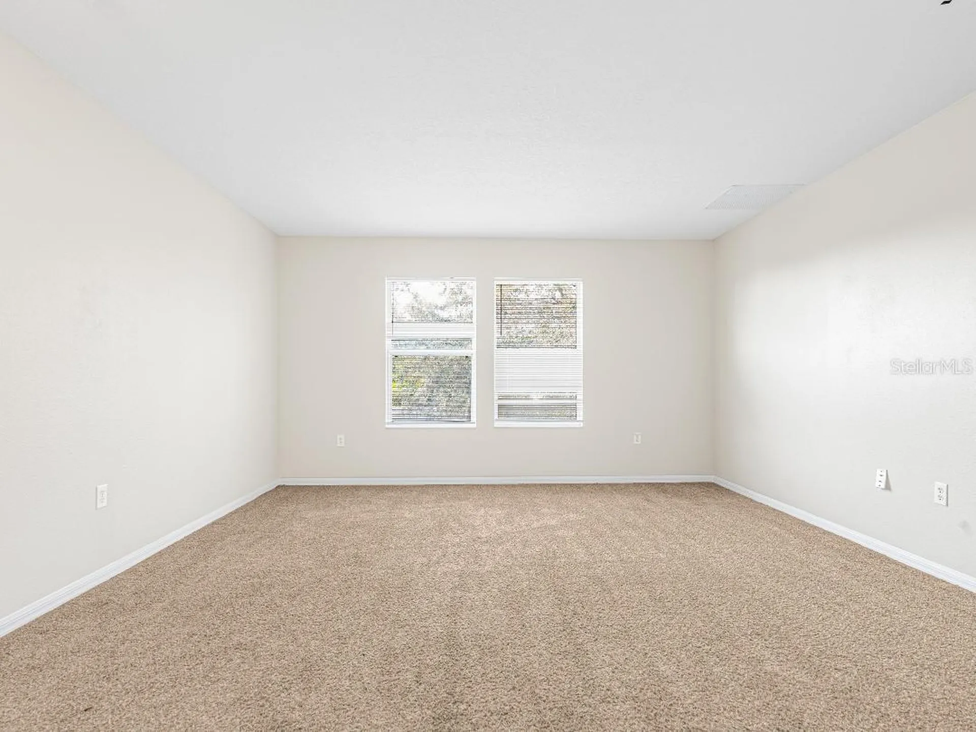 411 Manitoba Drive Kissimmee FL 34759