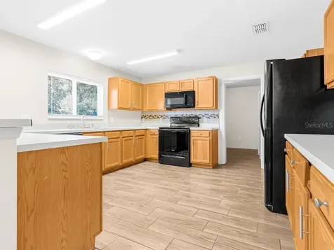 411 Manitoba Drive Kissimmee FL 34759