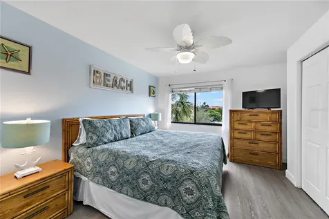 1900 Cove II Place Sarasota FL 34242