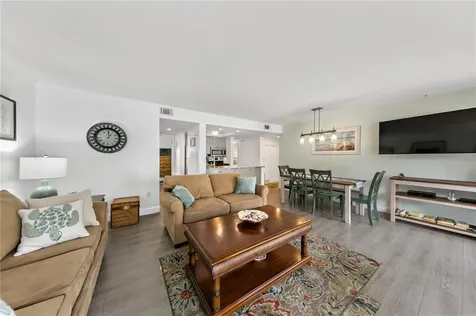1900 Cove II Place Sarasota FL 34242