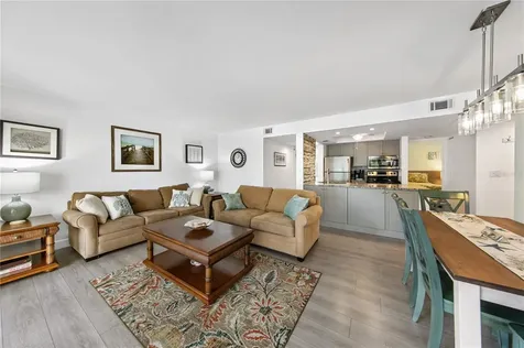1900 Cove II Place Sarasota FL 34242