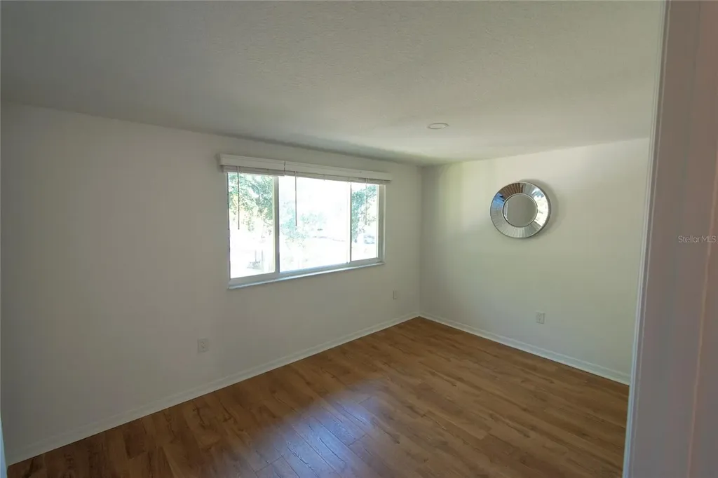 648 Cohen Way Sarasota FL 34236