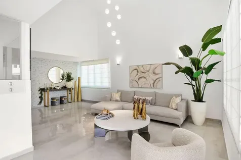 Palma Real Ll-8 Guaynabo PR 00969