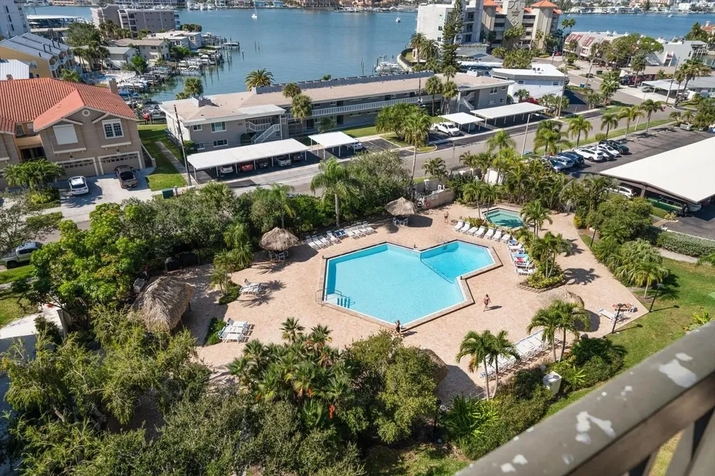 400 Island Way Clearwater Beach FL 33767