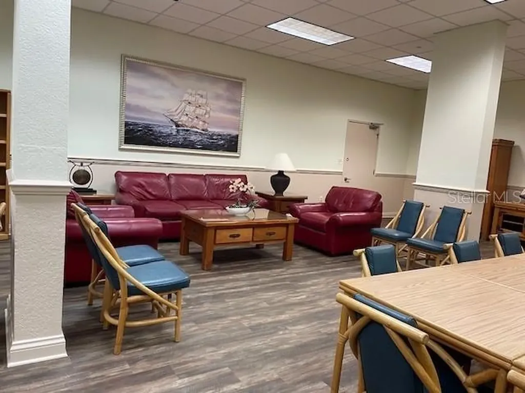 400 Island Way Clearwater Beach FL 33767