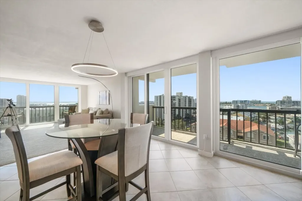400 Island Way Clearwater Beach FL 33767