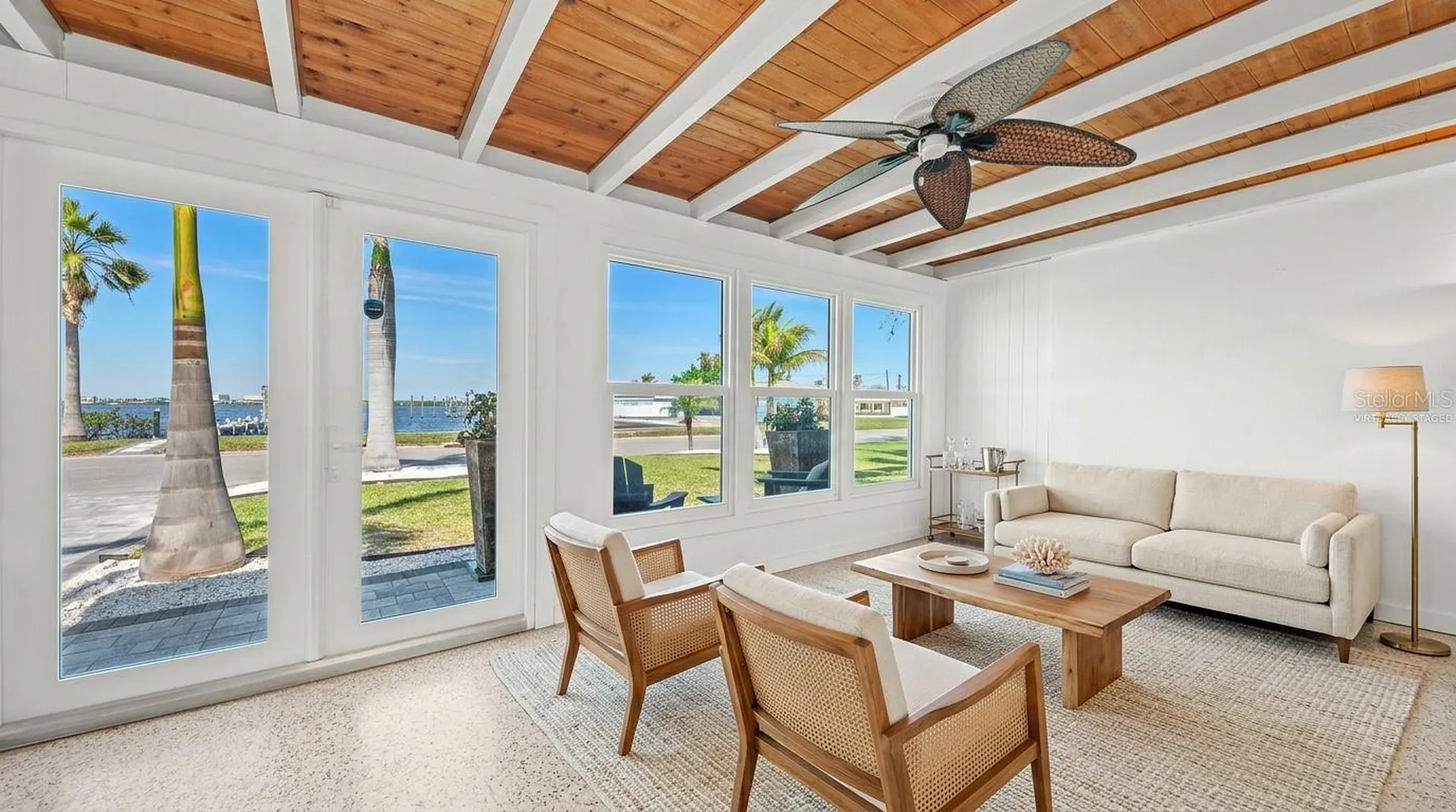 2014 Riverside Drive E Bradenton FL 34208