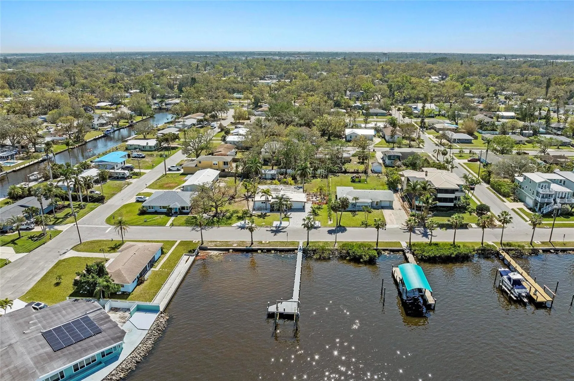 2014 Riverside Drive E Bradenton FL 34208
