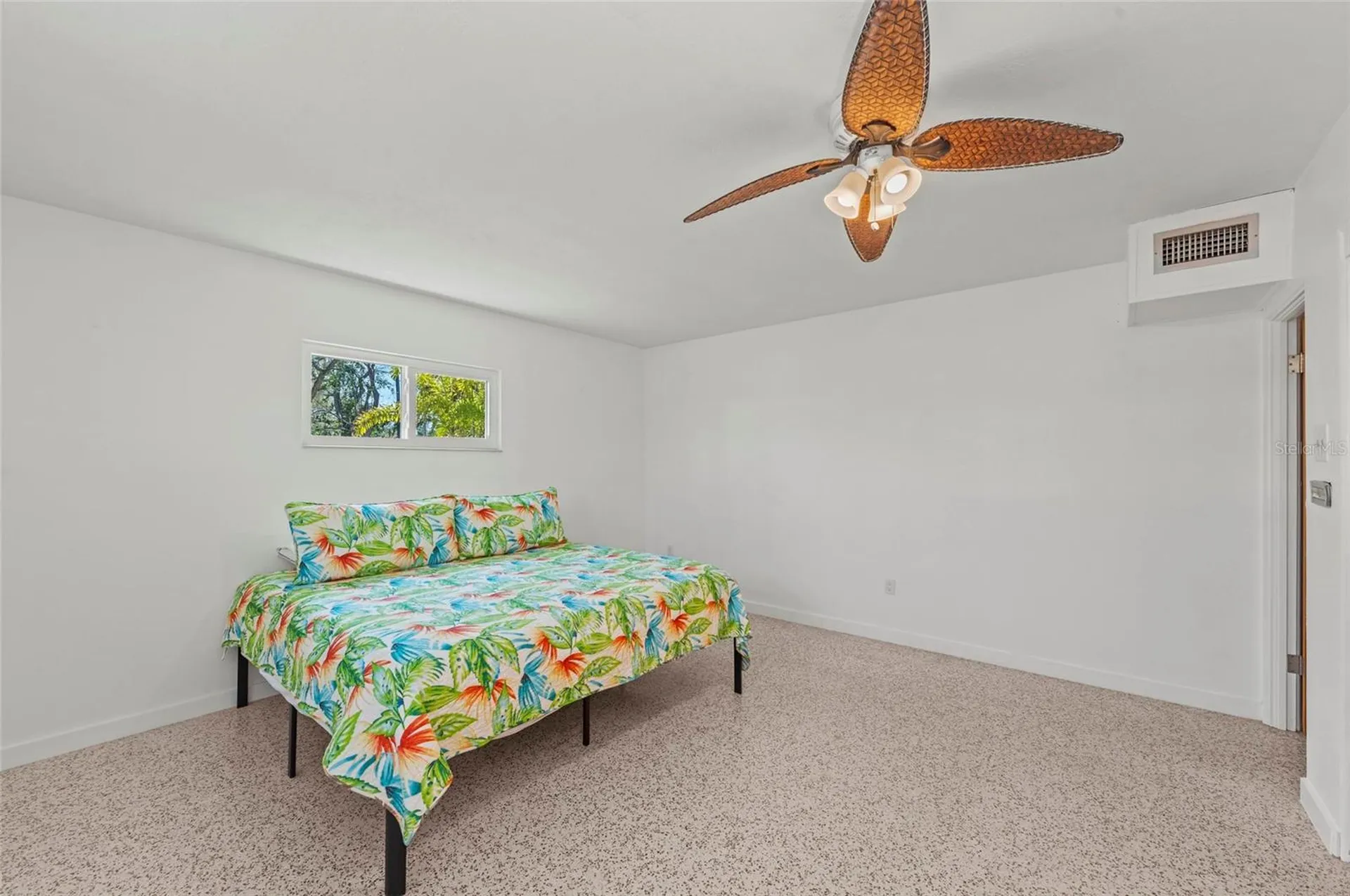 2014 Riverside Drive E Bradenton FL 34208