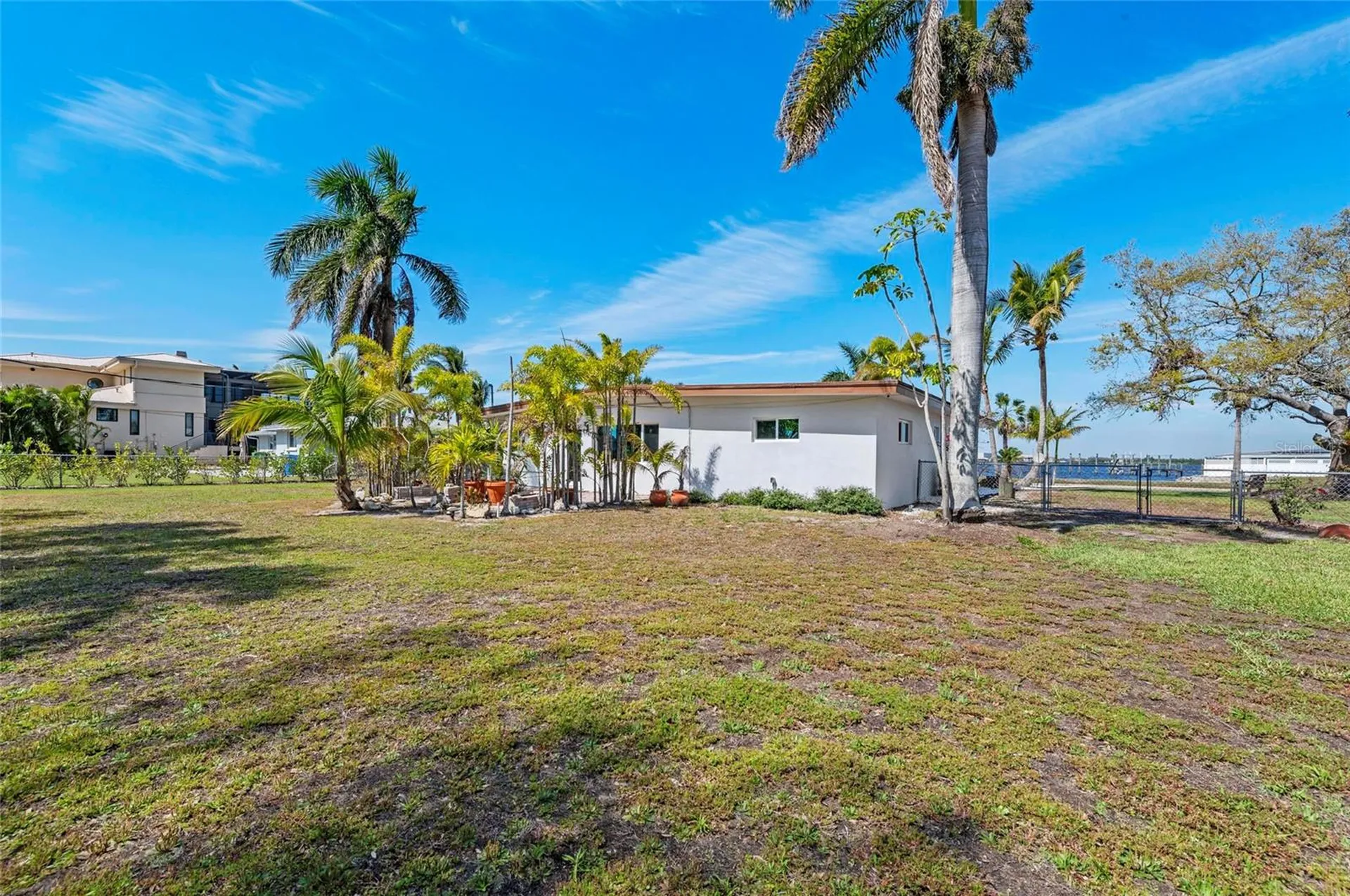 2014 Riverside Drive E Bradenton FL 34208