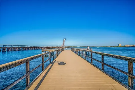2014 Riverside Drive E Bradenton FL 34208