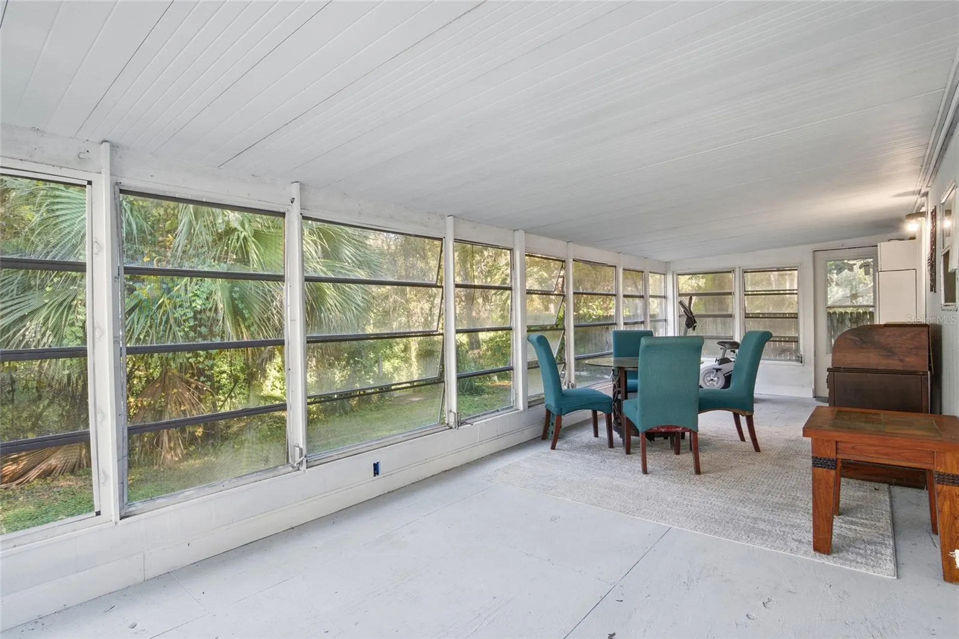 843 Cr 484 Lake Panasoffkee FL 33538