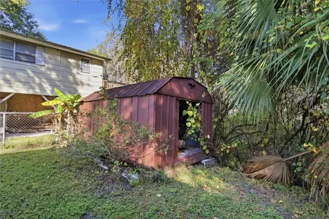 843 Cr 484 Lake Panasoffkee FL 33538