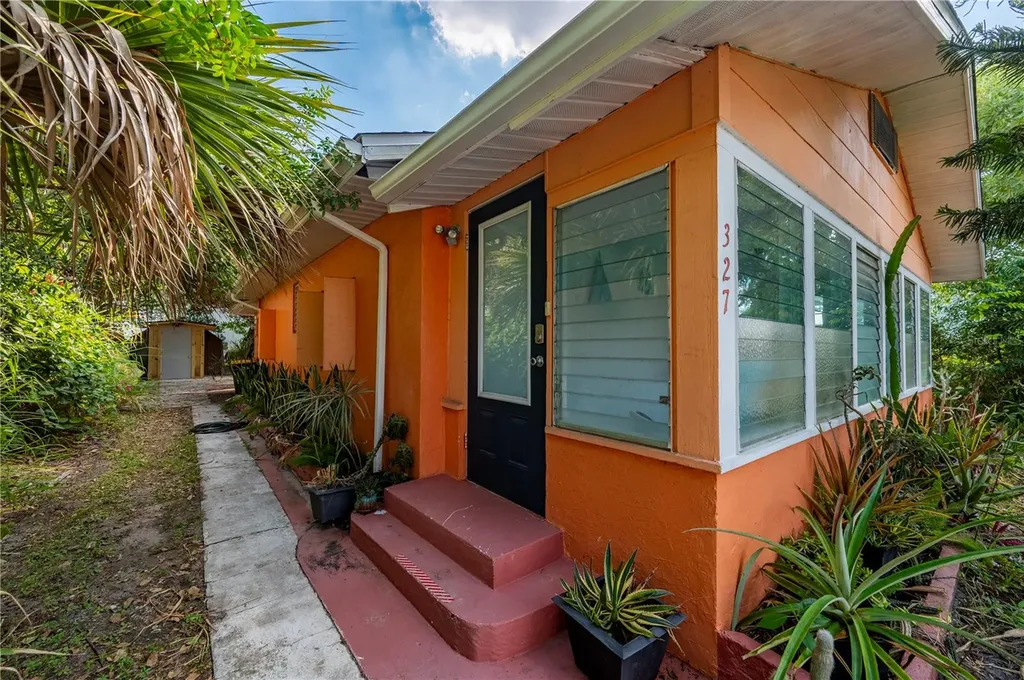 327 E Virginia Avenue Punta Gorda FL 33950