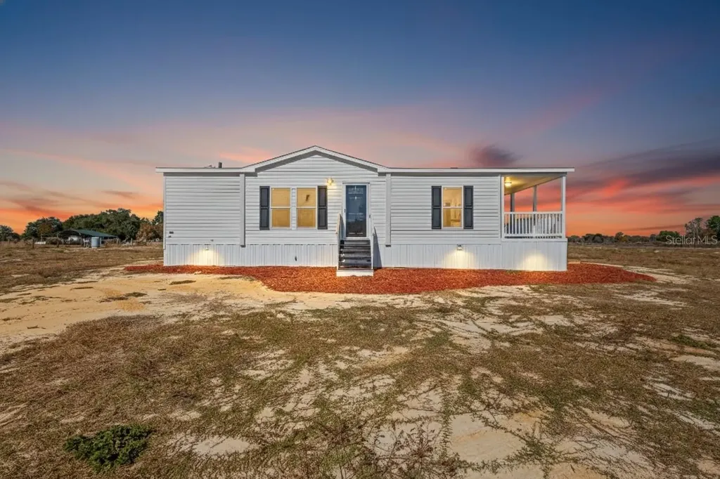 11851 SE 21st Place Morriston FL 32668