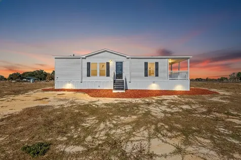 11851 SE 21st Place Morriston FL 32668