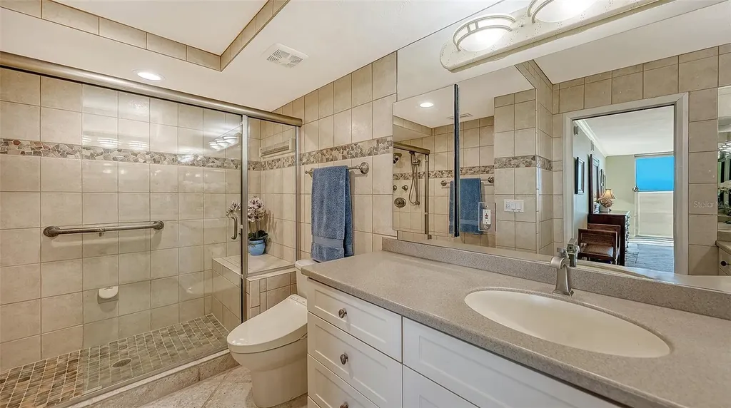 2425 Gulf Of Mexico Drive Longboat Key FL 34228