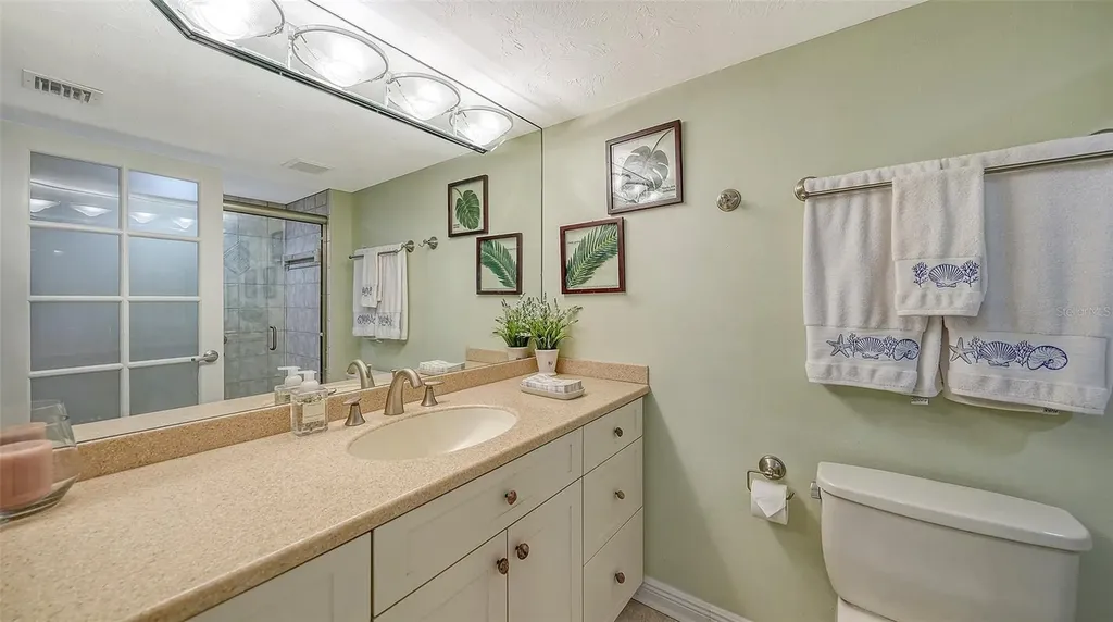 2425 Gulf Of Mexico Drive Longboat Key FL 34228