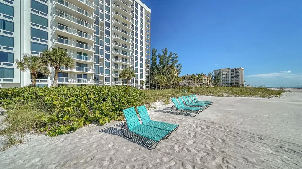 2425 Gulf Of Mexico Drive Longboat Key FL 34228
