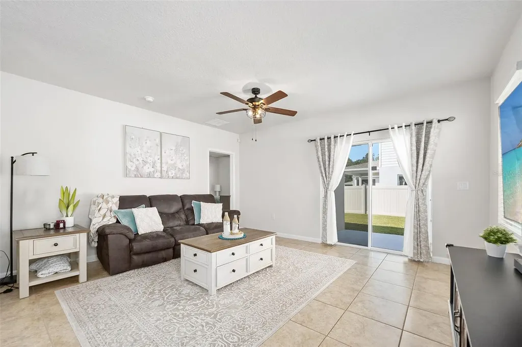 377 Crestwind Drive Daytona Beach FL 32124