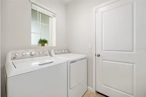 377 Crestwind Drive Daytona Beach FL 32124