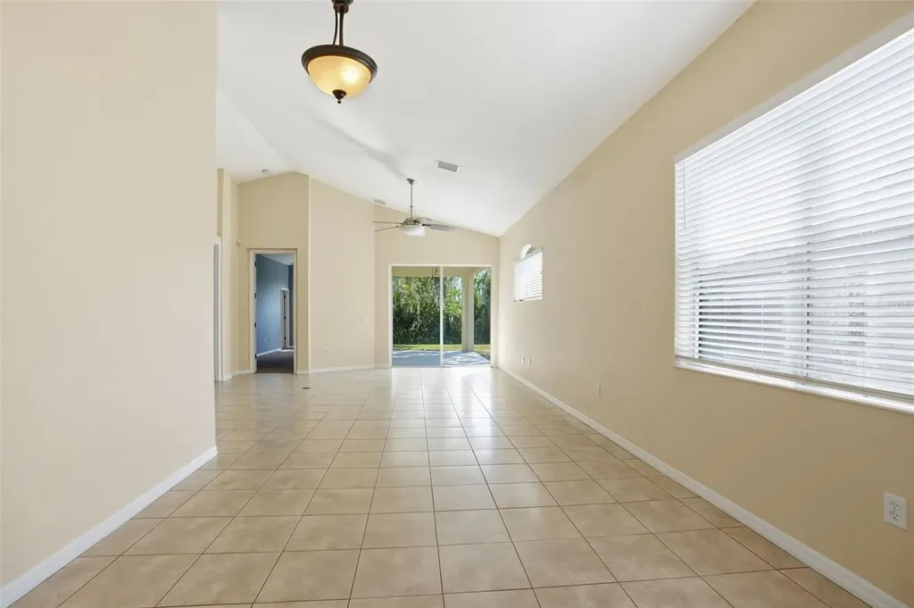 6431 Wingspan Way Bradenton FL 34203