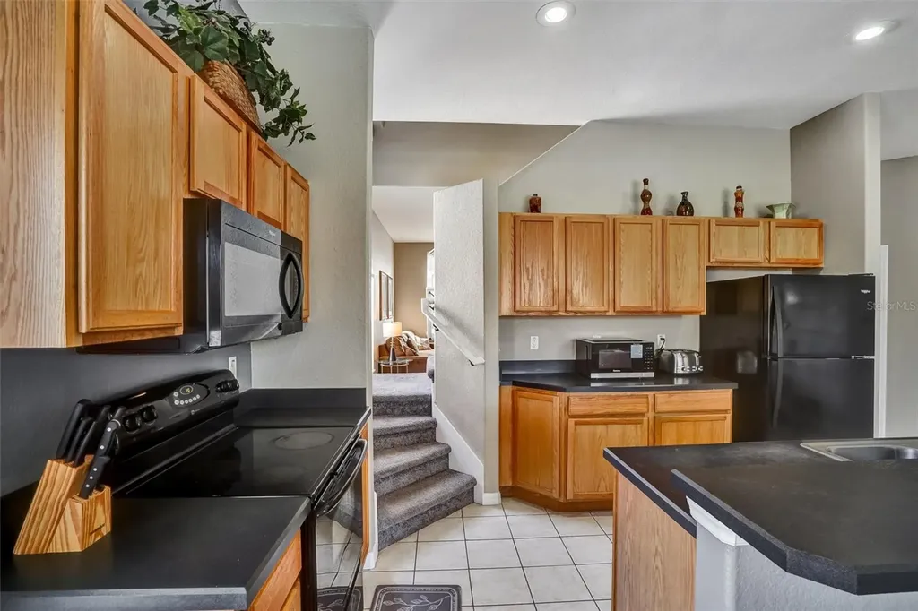 359 Vizcay Way Davenport FL 33837