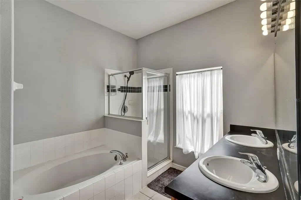 359 Vizcay Way Davenport FL 33837
