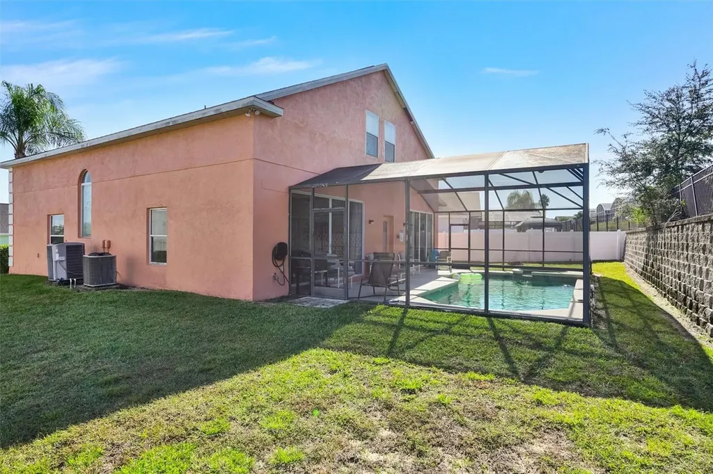 359 Vizcay Way Davenport FL 33837