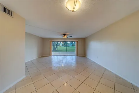 69 Country Club Drive Largo FL 33771