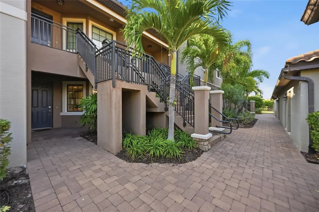 13837 Messina Loop Bradenton FL 34211