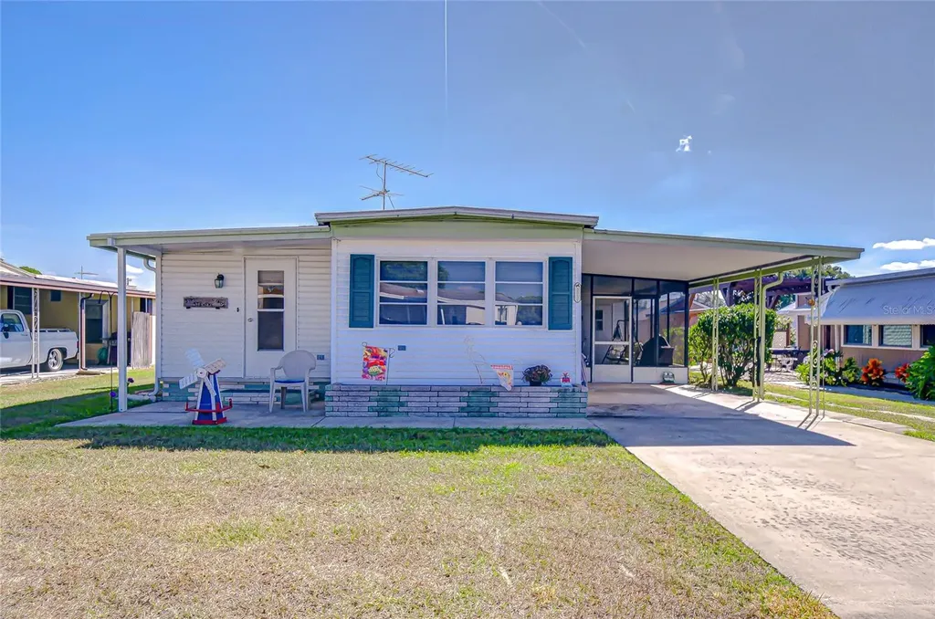 35132 Zephyr Shores Drive Zephyrhills FL 33541