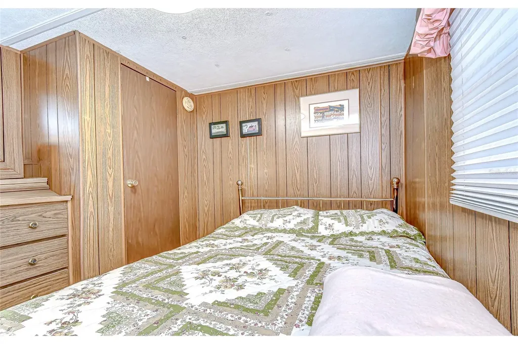 35132 Zephyr Shores Drive Zephyrhills FL 33541