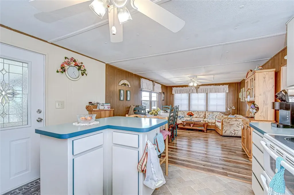 35132 Zephyr Shores Drive Zephyrhills FL 33541