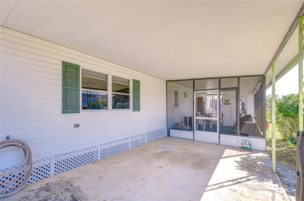 35132 Zephyr Shores Drive Zephyrhills FL 33541