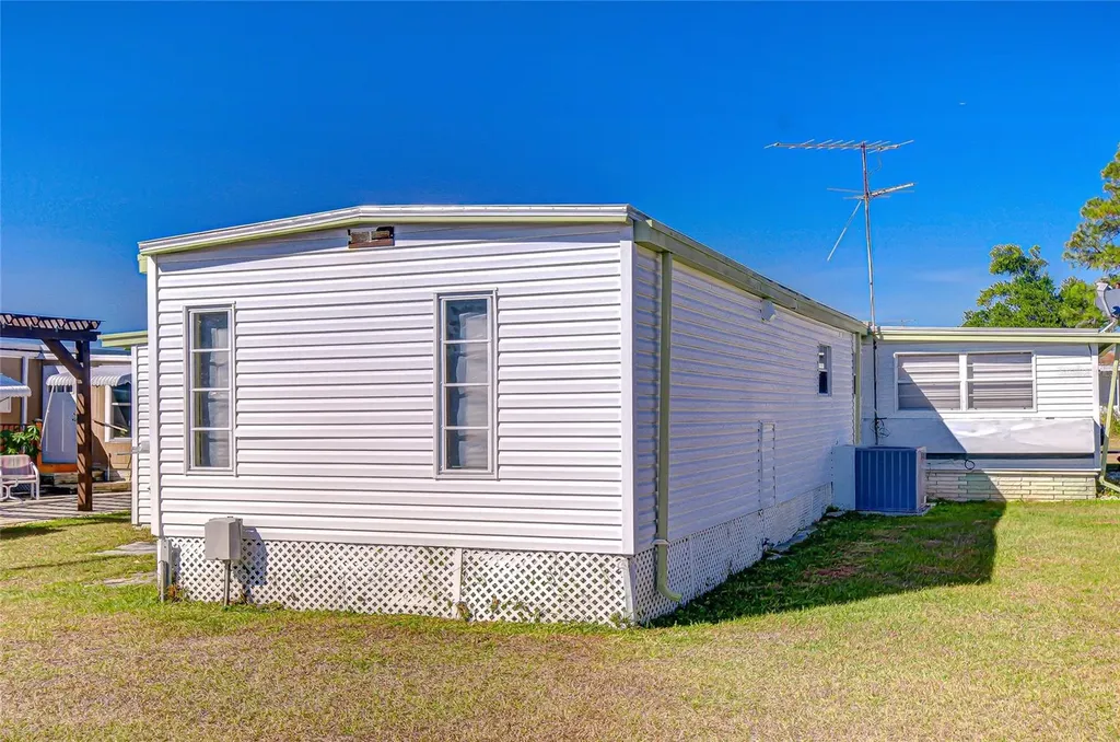 35132 Zephyr Shores Drive Zephyrhills FL 33541