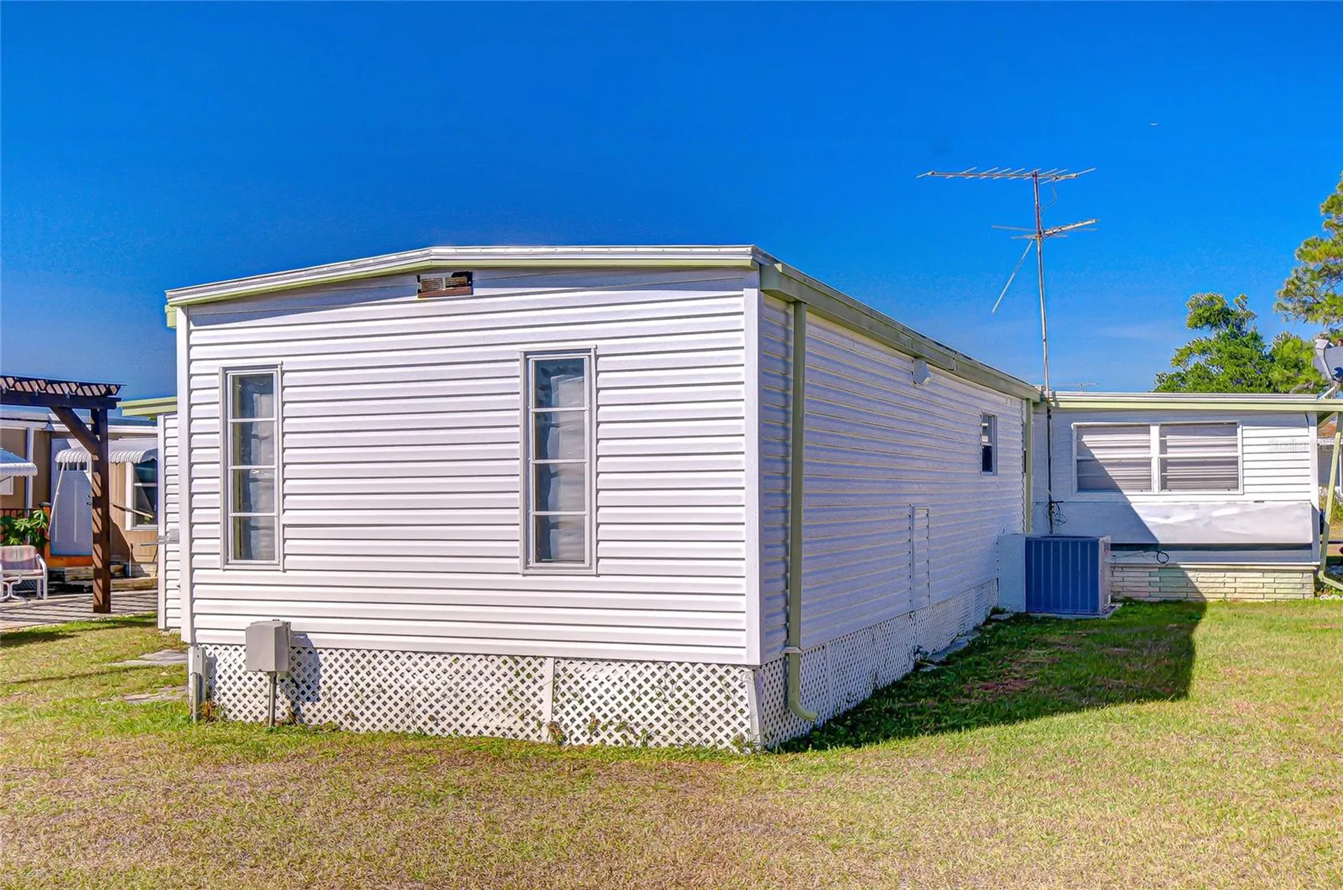 35132 Zephyr Shores Drive Zephyrhills FL 33541