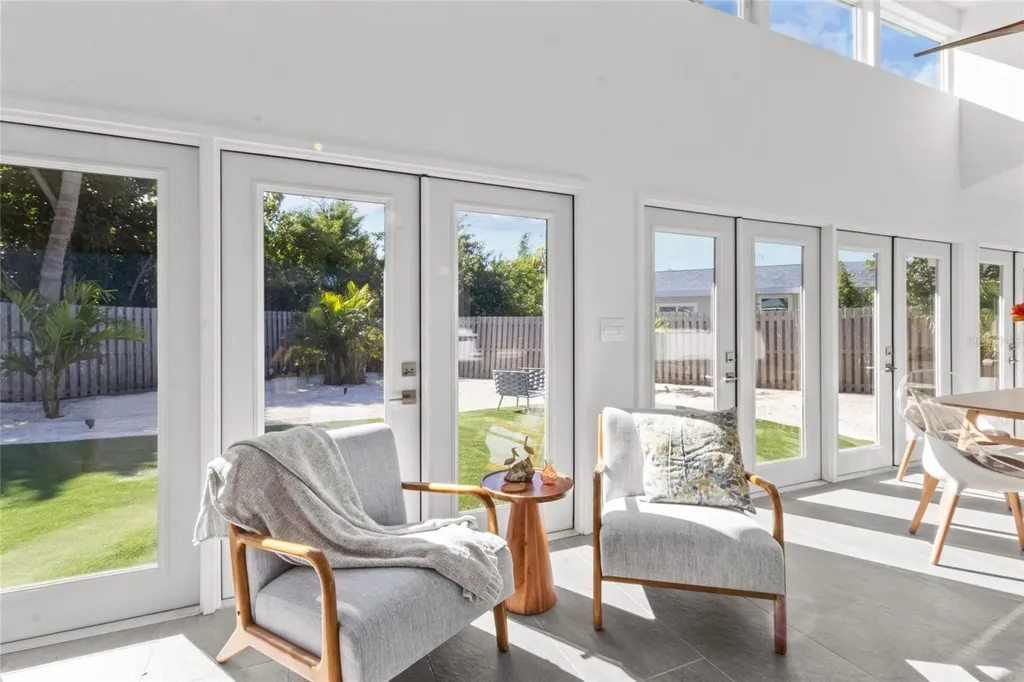 624 Saint Judes Drive Longboat Key FL 34228