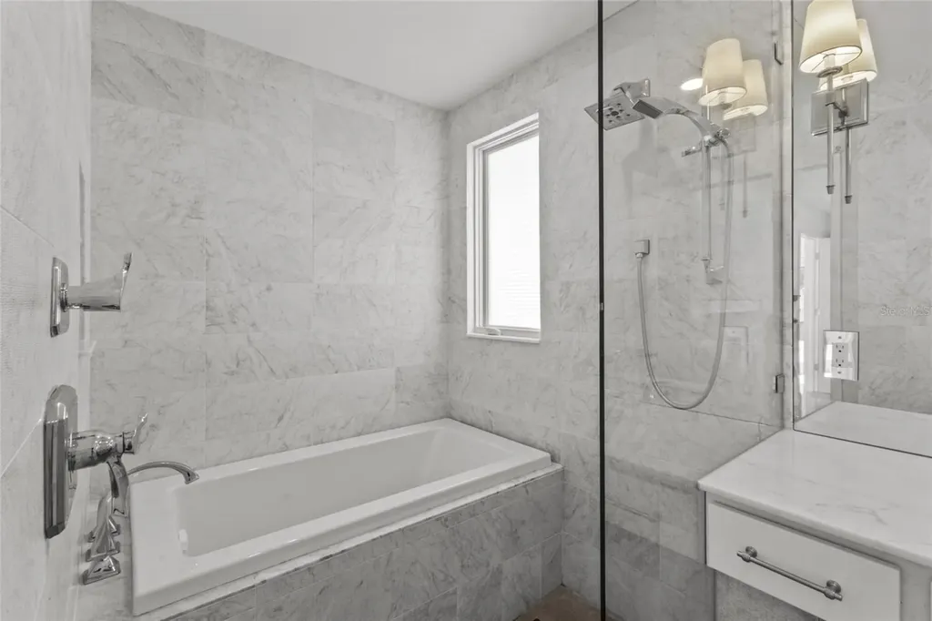 624 Saint Judes Drive Longboat Key FL 34228