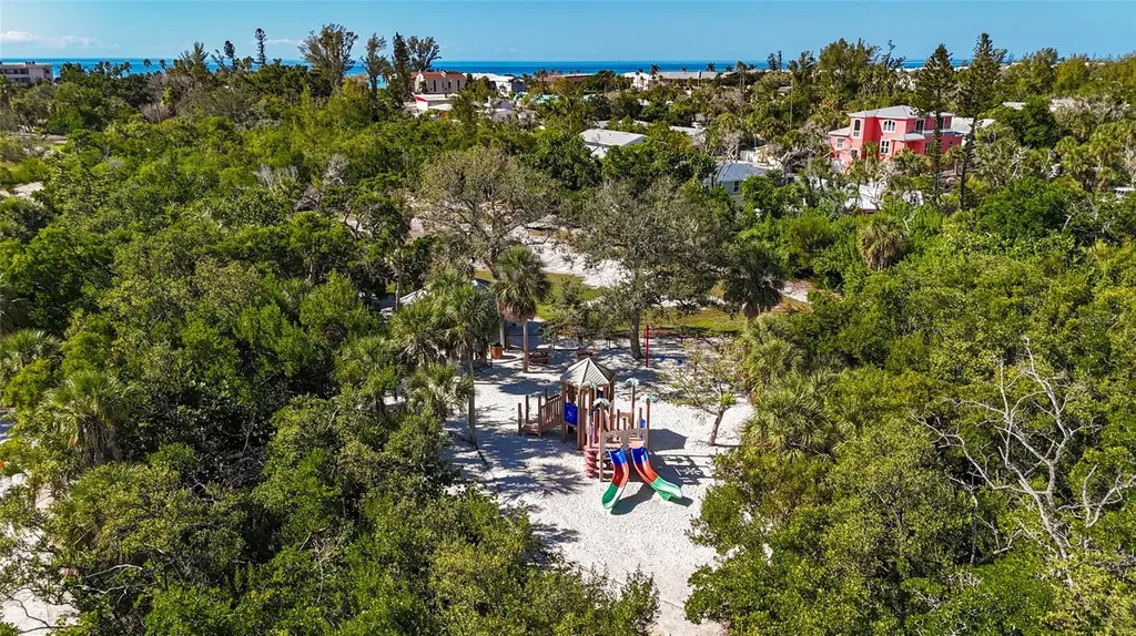 624 Saint Judes Drive Longboat Key FL 34228