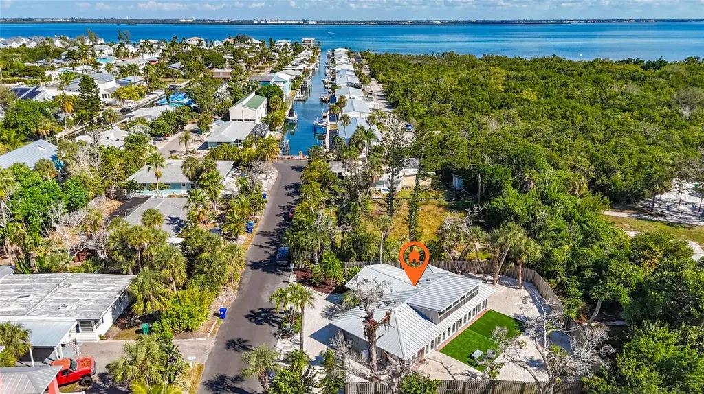 624 Saint Judes Drive Longboat Key FL 34228