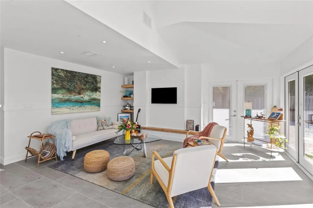 624 Saint Judes Drive Longboat Key FL 34228