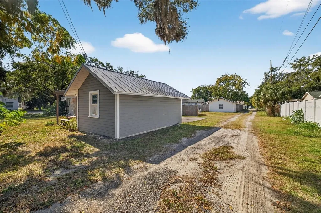 6207 Main Street New Port Richey FL 34653