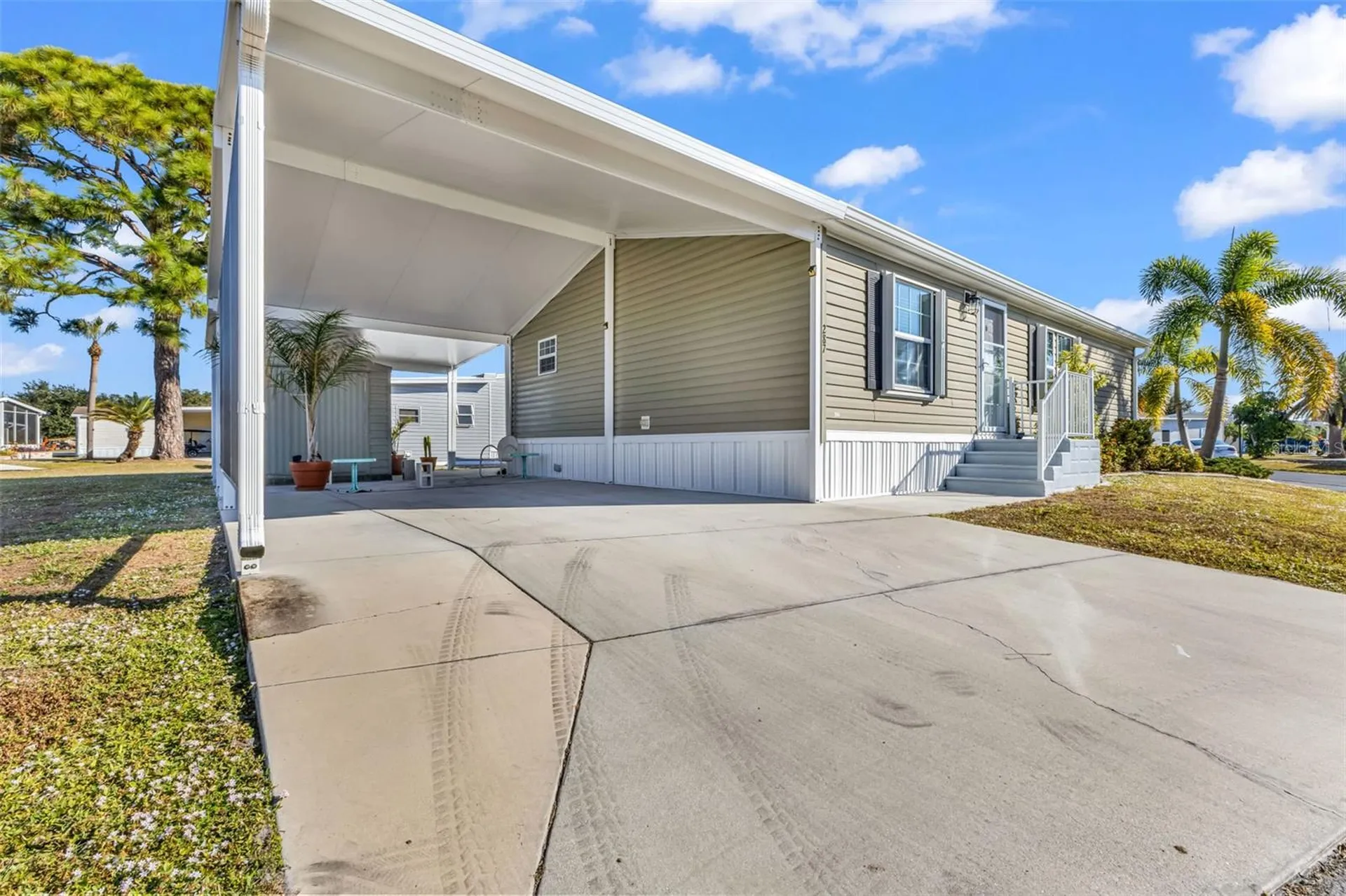 1000 Kings Highway Punta Gorda FL 33980